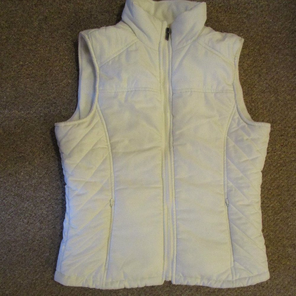 Izod Cream Color Woman's Winter Vest Petite Small